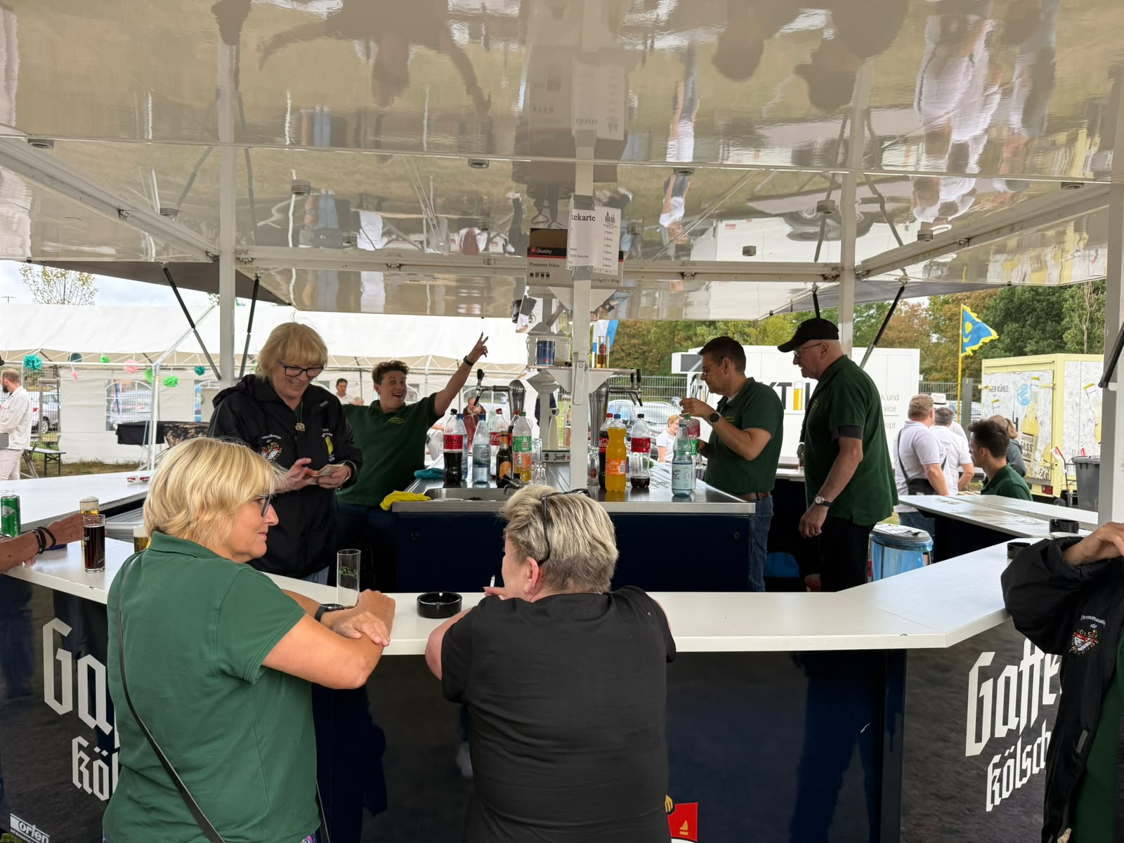 Die Kölner Husaren beim Sommerfest der Kölner Mongolenhorde